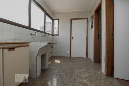 Apartamento à venda com 120m², 3 quartos e 2 vagasÁrea de serviço
