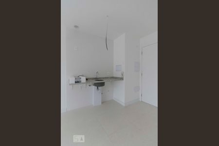 Cozinha de kitnet/studio à venda com 1 quarto, 32m² em Santana, São Paulo