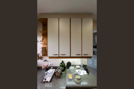 Apartamento para alugar com 165m², 3 quartos e 3 vagasCozinha (Armários)