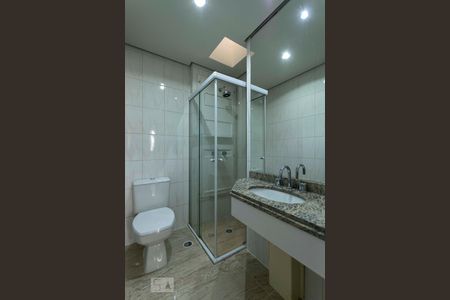 Apartamento à venda com 202m², 4 quartos e 3 vagas2o. Andar - Banheiro social