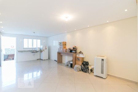 Casa à venda com 220m², 4 quartos e 2 vagas Casa à venda com 220m², 4 quartos e 2 vagasCozinha