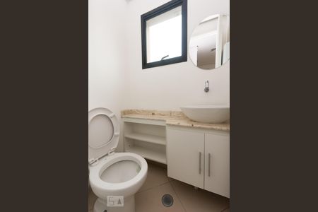 Banheiro da Sala 1 de apartamento à venda com 3 quartos, 30m² em Pinheiros, São Paulo