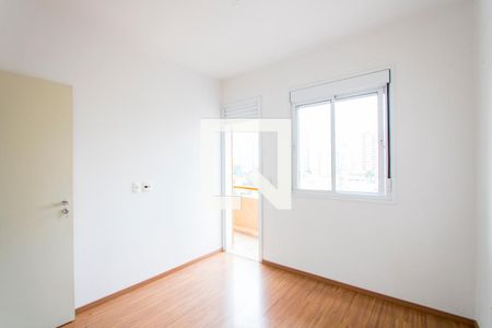Apartamento à venda com 136m², 4 quartos e 3 vagasQuarto 2