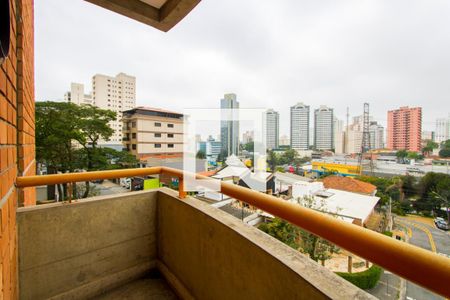 Apartamento à venda com 136m², 4 quartos e 3 vagasVaranda