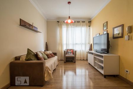 Sala de apartamento para alugar com 3 quartos, 85m² em Cidade Monções, São Paulo