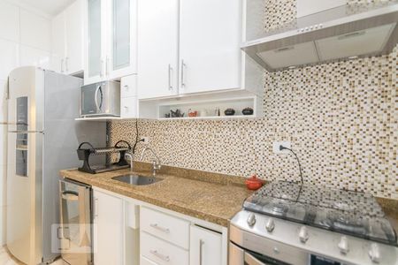 Apartamento à venda com 126m², 2 quartos e 1 vaga Apartamento à venda com 126m², 2 quartos e 1 vagaCozinha