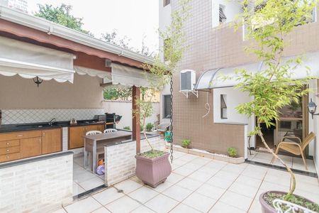 Apartamento à venda com 126m², 2 quartos e 1 vaga Apartamento à venda com 126m², 2 quartos e 1 vagaQuintal