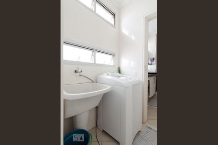 Apartamento à venda com 75m², 2 quartos e 1 vagaÁrea de serviço