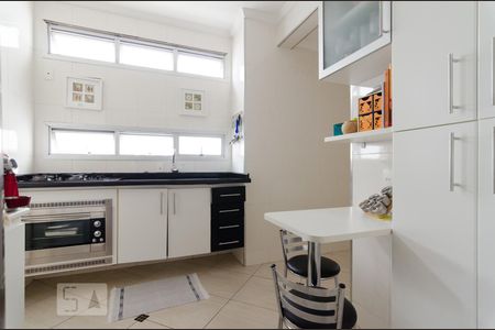 Apartamento à venda com 75m², 2 quartos e 1 vagaCozinha