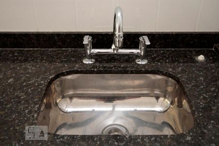 Apartamento para alugar com 64m², 2 quartos e 1 vagaCozinha