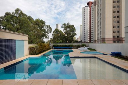 Apartamento para alugar com 64m², 2 quartos e 1 vagaPiscina