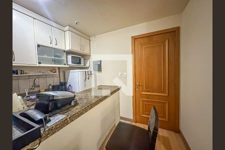 Apartamento à venda com 55m², 2 quartos e 1 vagaCozinha