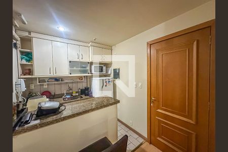 Apartamento à venda com 55m², 2 quartos e 1 vagaCozinha