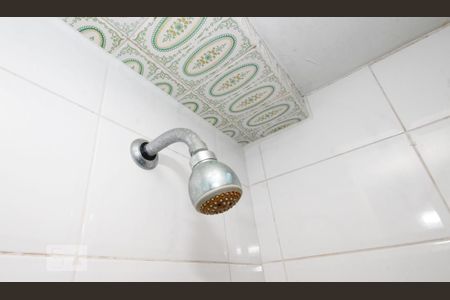 Apartamento à venda com 170m², 3 quartos e 1 vaga Apartamento à venda com 170m², 3 quartos e 1 vagaChuveiro Banheiro Social.