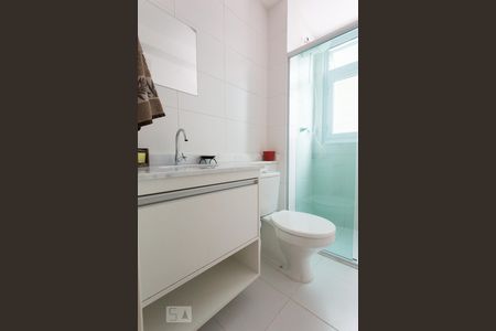 Banheiro de kitnet/studio à venda com 1 quarto, 28m² em Bela Vista, São Paulo