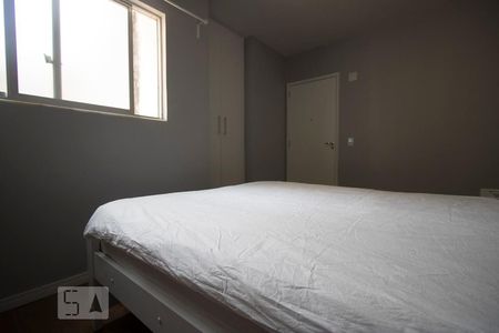 Apartamento à venda com 350m², 4 quartos e 2 vagas Apartamento à venda com 350m², 4 quartos e 2 vagasSuíte 3