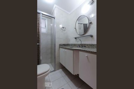 Banheiro de apartamento à venda com 3 quartos, 75m² em Santa Teresinha, São Paulo