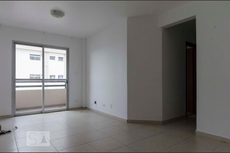 Sala de apartamento à venda com 3 quartos, 75m² em Santa Teresinha, São Paulo