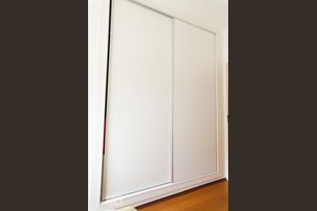 Quarto de apartamento à venda com 2 quartos, 123m² em Cambuí, Campinas