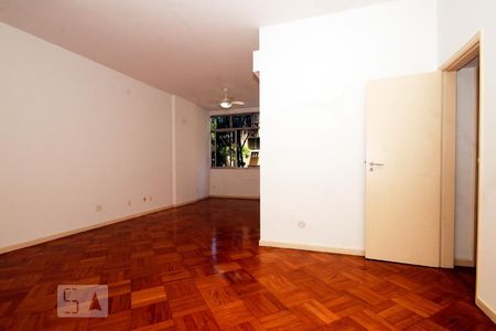 Sala. de apartamento para alugar com 3 quartos, 105m² em Botafogo, Rio de Janeiro