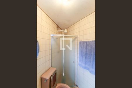 Apartamento à venda com 300m², 4 quartos e 4 vagas Apartamento à venda com 300m², 4 quartos e 4 vagasBanheiro de serviço