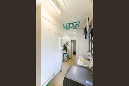 Apartamento à venda com 300m², 4 quartos e 4 vagas Apartamento à venda com 300m², 4 quartos e 4 vagasÁrea de Serviço