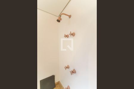 Apartamento à venda com 300m², 4 quartos e 4 vagas Apartamento à venda com 300m², 4 quartos e 4 vagasBanheiro da Suíte 3