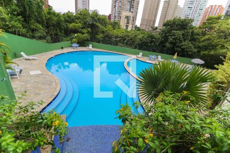 Apartamento à venda com 300m², 4 quartos e 4 vagas Apartamento à venda com 300m², 4 quartos e 4 vagasÁrea comum