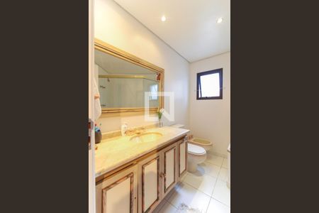 Apartamento à venda com 300m², 4 quartos e 4 vagas Apartamento à venda com 300m², 4 quartos e 4 vagasBanheiro da Suíte 3