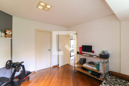 Apartamento à venda com 300m², 4 quartos e 4 vagas Apartamento à venda com 300m², 4 quartos e 4 vagasQuarto 5