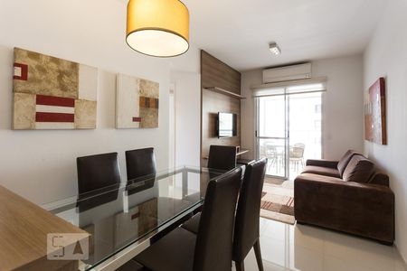 Sala de apartamento à venda com 2 quartos, 60m² em Vila Olímpia, São Paulo