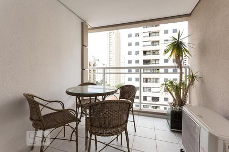 Varanda de apartamento à venda com 2 quartos, 60m² em Vila Olímpia, São Paulo