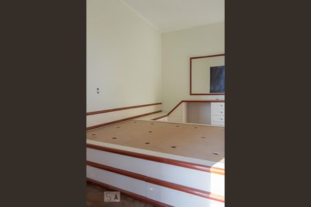 Apartamento à venda com 200m², 4 quartos e 2 vagasQuarto 1