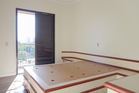 Apartamento à venda com 200m², 4 quartos e 2 vagasQuarto 1