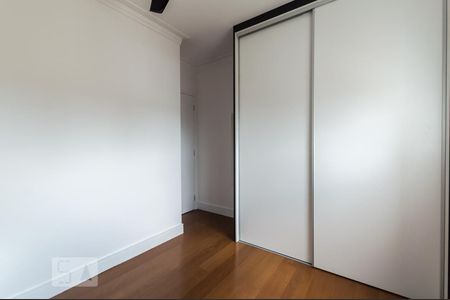 Quarto de apartamento para alugar com 1 quarto, 54m² em Vila Yara, Osasco