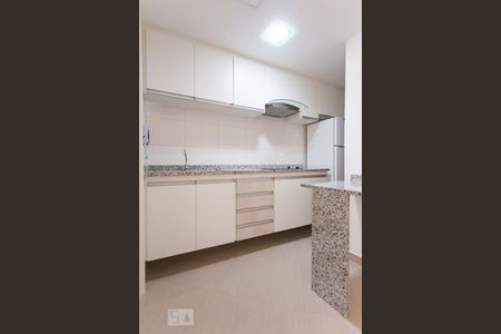 Studio à venda com 28m², 1 quarto e sem vaga Studio à venda com 28m², 1 quarto e sem vagaCozinha
