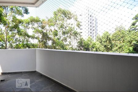 varanda de apartamento para alugar com 4 quartos, 189m² em Vila Suzana, São Paulo