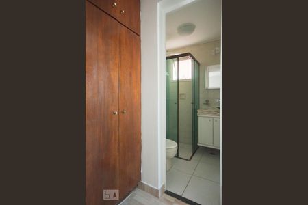 Acesso de apartamento para alugar com 2 quartos, 55m² em Vila Guarani, São Paulo