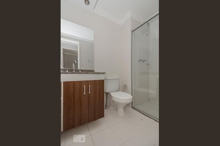 Banheiro de apartamento para alugar com 2 quartos, 65m² em Vila Augusta, Guarulhos