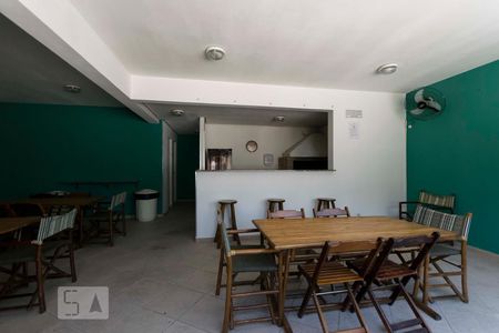 Apartamento à venda com 65m², 3 quartos e 2 vagasÁrea comum - Churrasqueira