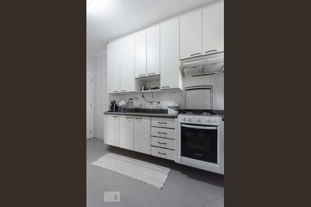 Apartamento para alugar com 105m², 3 quartos e 3 vagasCozinha