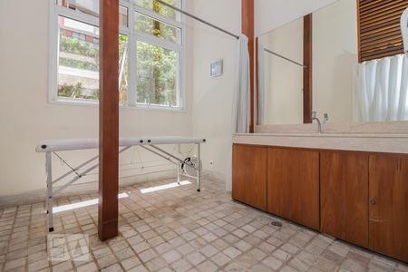 Apartamento para alugar com 51m², 1 quarto e 1 vaga Apartamento para alugar com 51m², 1 quarto e 1 vagaSpa