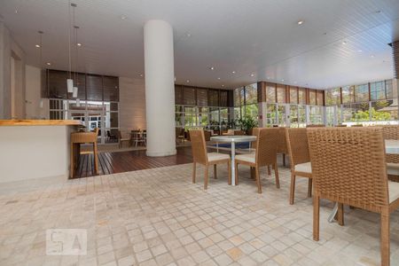 Apartamento para alugar com 51m², 1 quarto e 1 vaga Apartamento para alugar com 51m², 1 quarto e 1 vagaBar da piscina