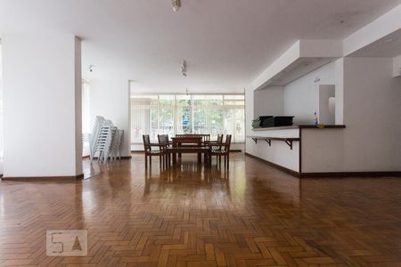 Apartamento à venda com 198m², 3 quartos e 2 vagas Apartamento à venda com 198m², 3 quartos e 2 vagasSalão de Festas