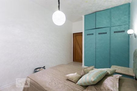 Apartamento à venda com 198m², 3 quartos e 2 vagas Apartamento à venda com 198m², 3 quartos e 2 vagasQuarto 01