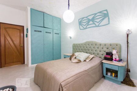 Apartamento à venda com 198m², 3 quartos e 2 vagas Apartamento à venda com 198m², 3 quartos e 2 vagasQuarto 01