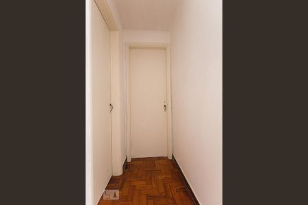 Corredor de apartamento à venda com 2 quartos, 75m² em Bela Vista, São Paulo