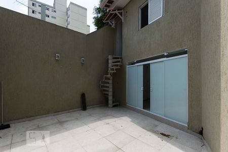 Apartamento à venda com 230m², 3 quartos e 3 vagasQuintal dos fundos