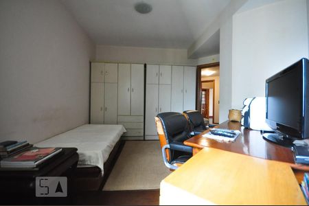 Apartamento à venda com 286m², 4 quartos e 4 vagassuíte 3