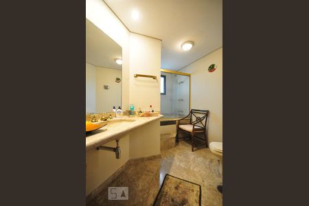 Apartamento à venda com 286m², 4 quartos e 4 vagasbanheiro suíte 3